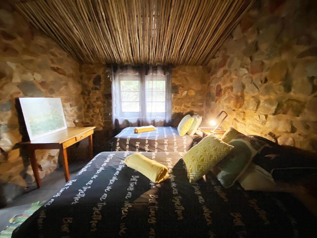 The Riverdeck Accommodation And Backpackers Knysna Exterior foto